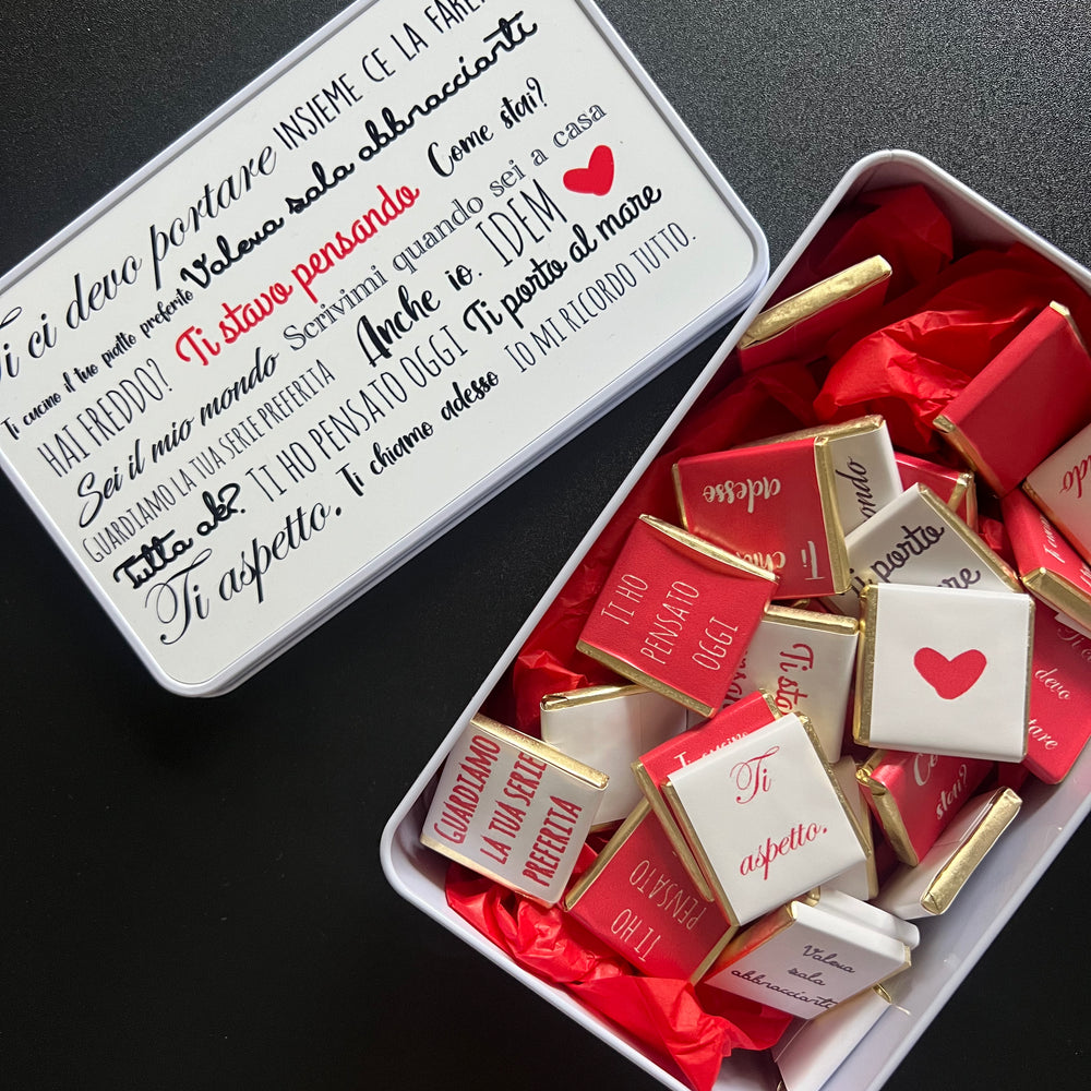 
                      
                        Scatola Rettangolare Alluminio con cioccolatini San Valentino - Ti Amo in tanti modi
                      
                    